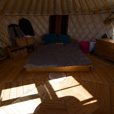 Die Satellitenjurten – Eine für die Kleinen und eine für die Großen